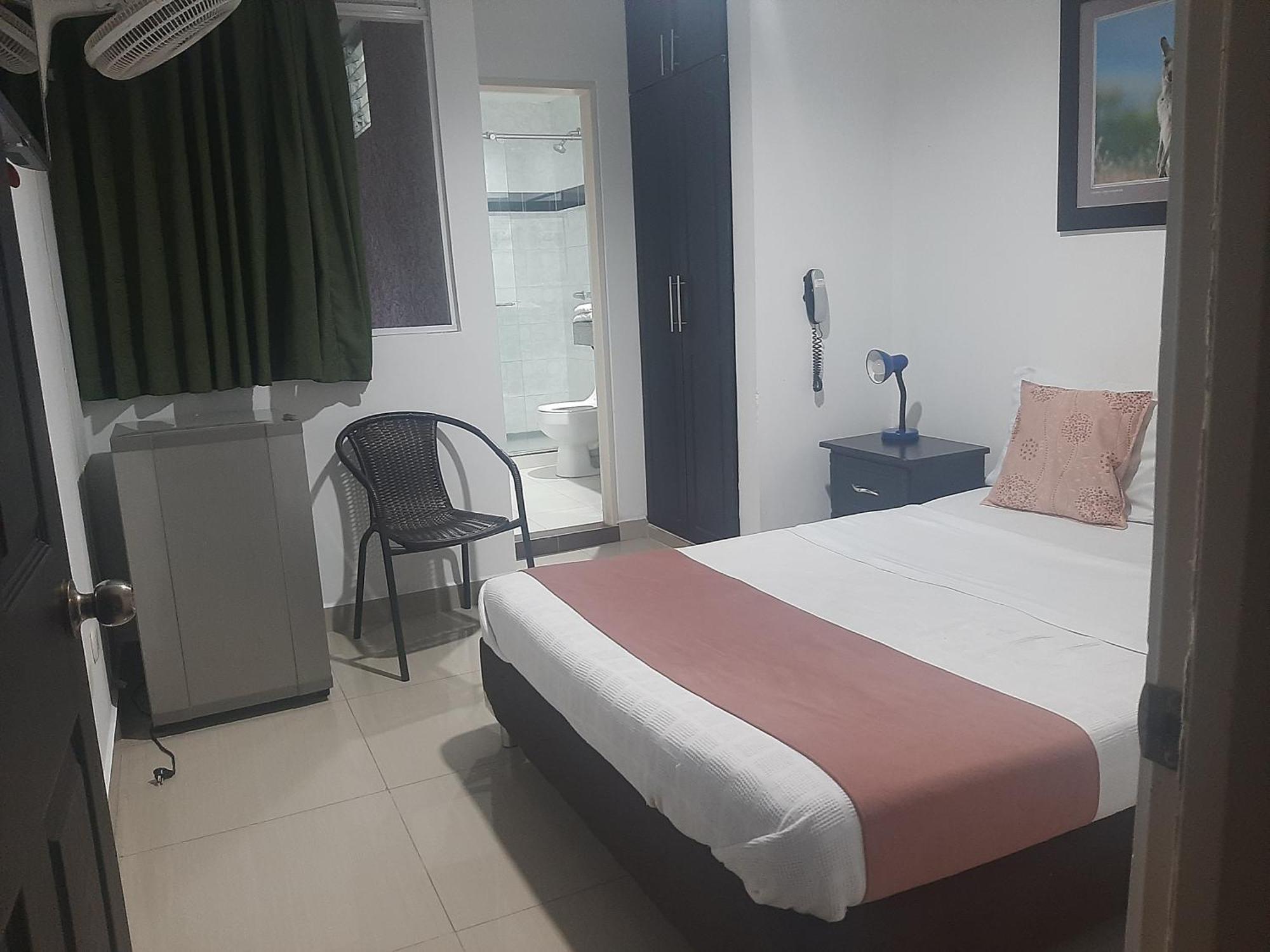 Hotel Aussie Koala Armenia  Dış mekan fotoğraf