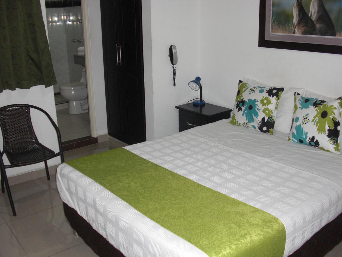 Hotel Aussie Koala Armenia  Dış mekan fotoğraf